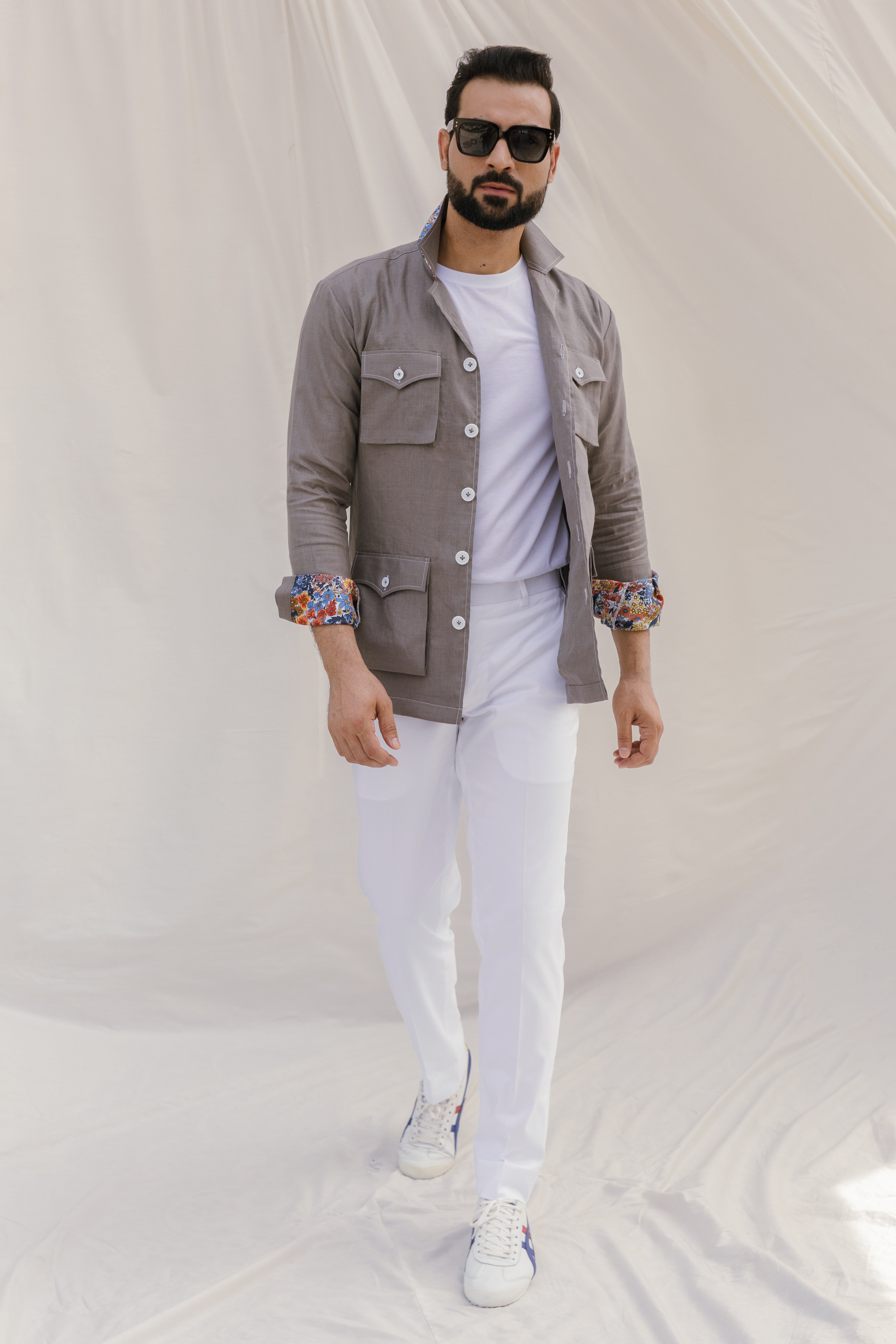 Handcrafted safari shirt in elegant grey