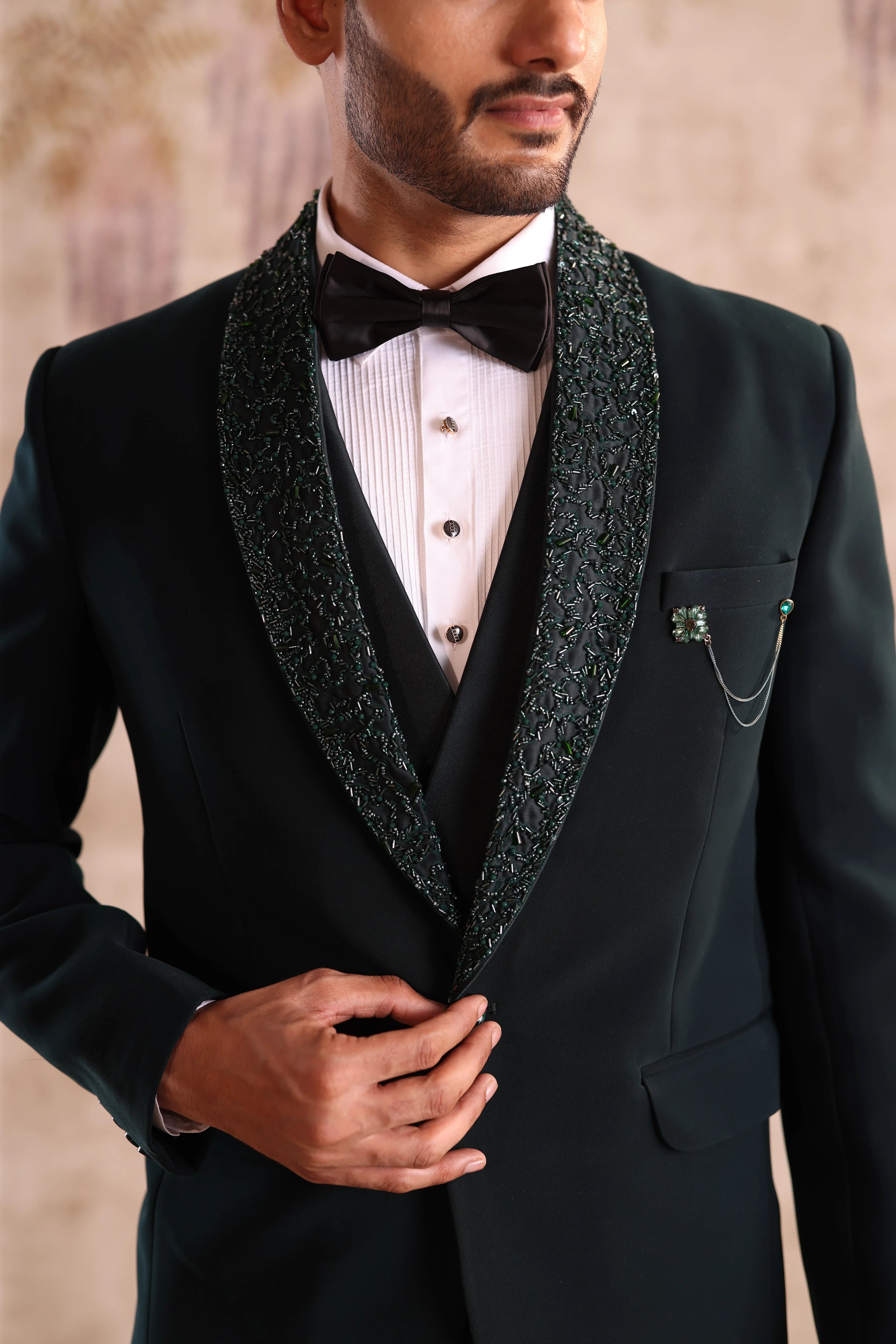 Green embroidered shawl collar tuxedo
