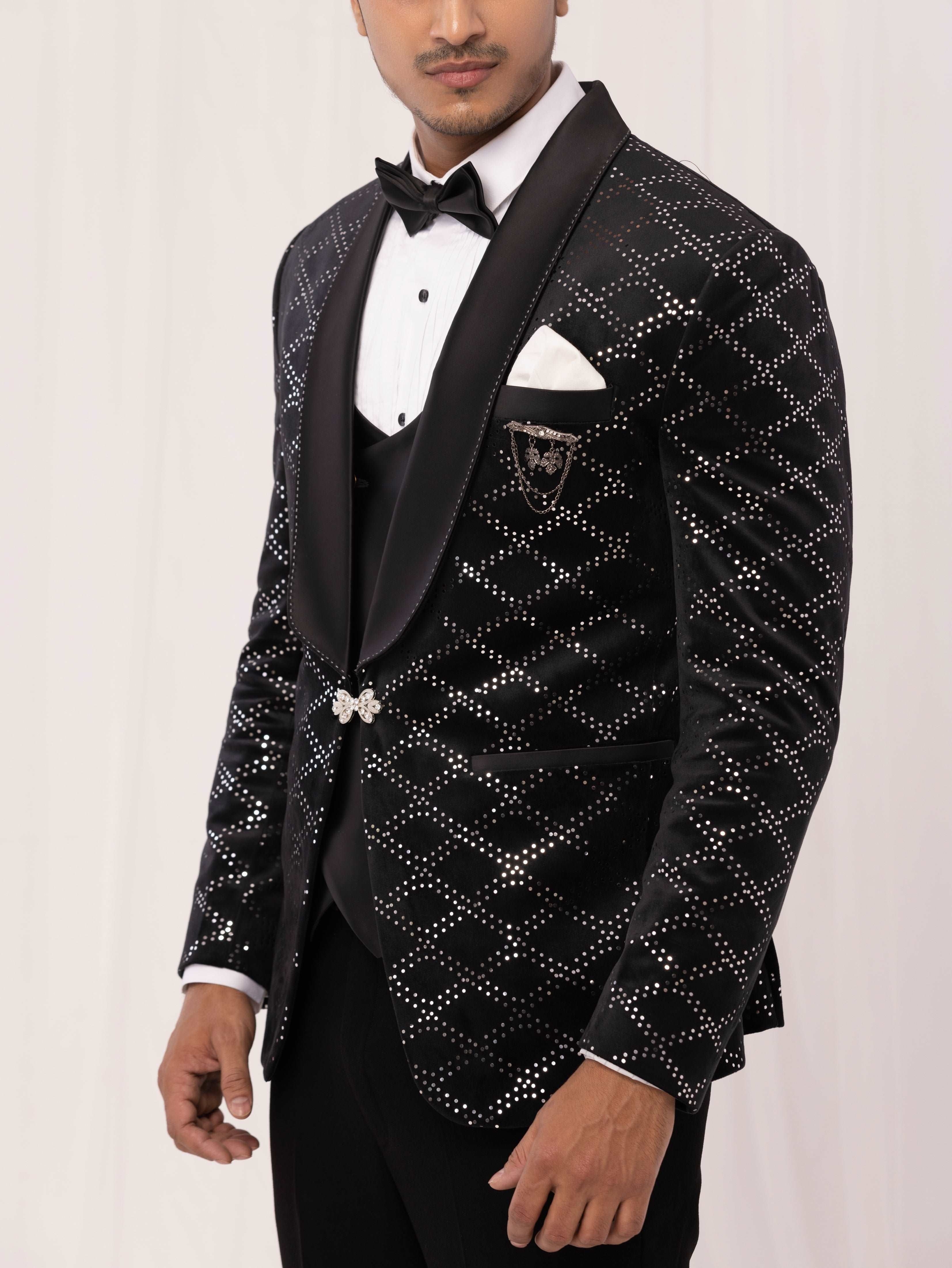 BLACK CELESTIAL TUXEDO