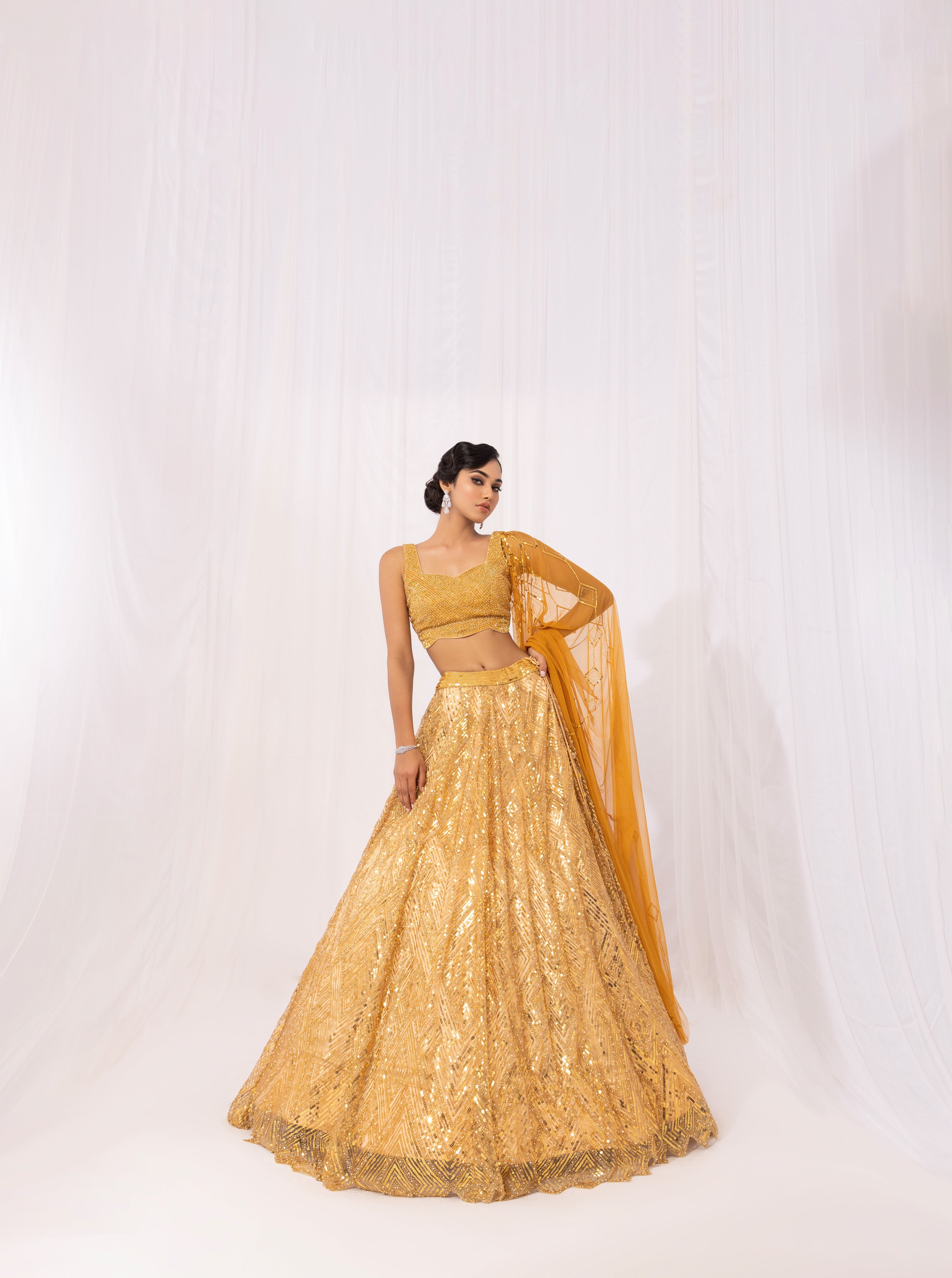 GOLD SUNDOWNER LEHENGA