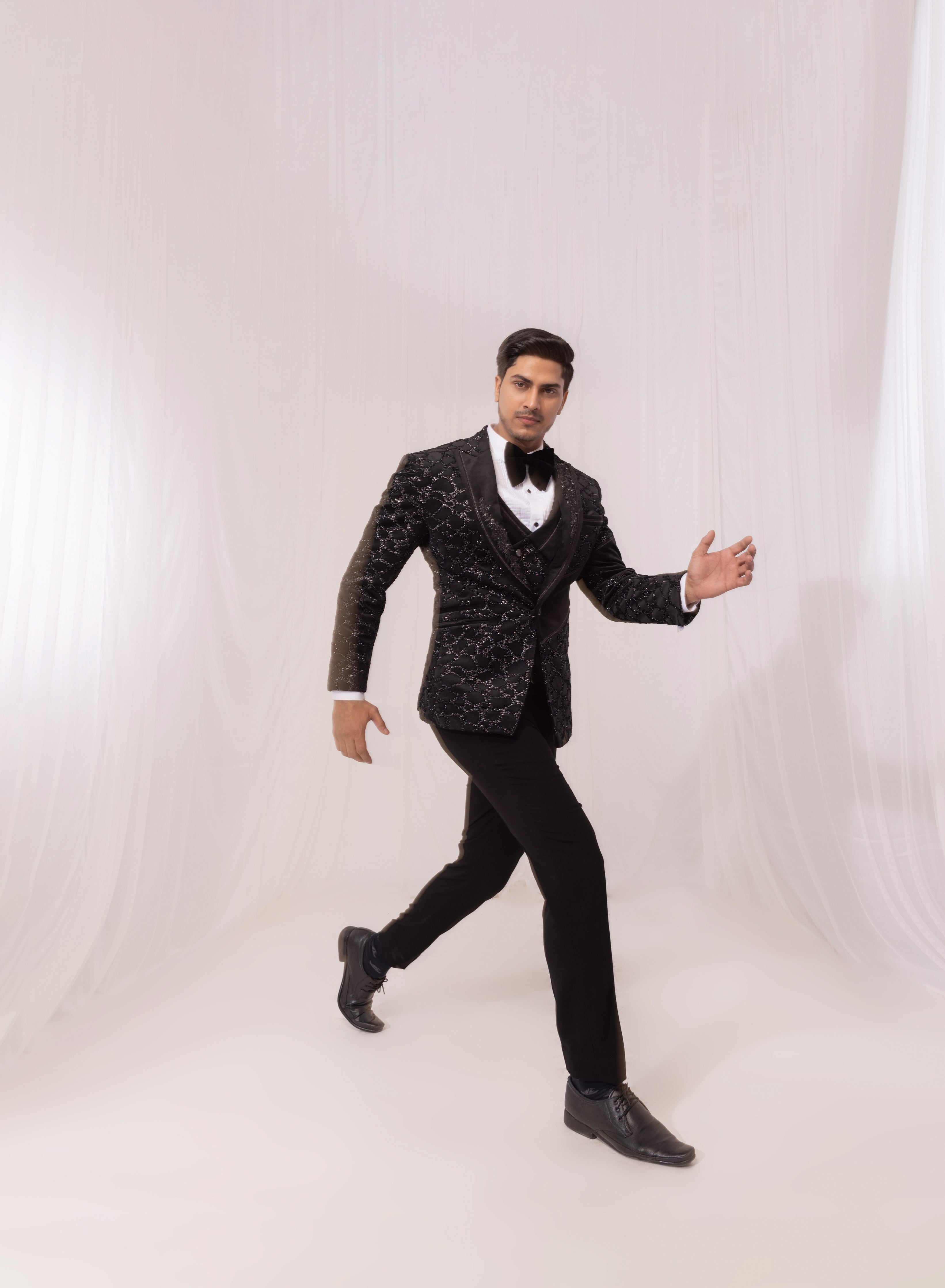 THE BLACK CLUSTER TUXEDO