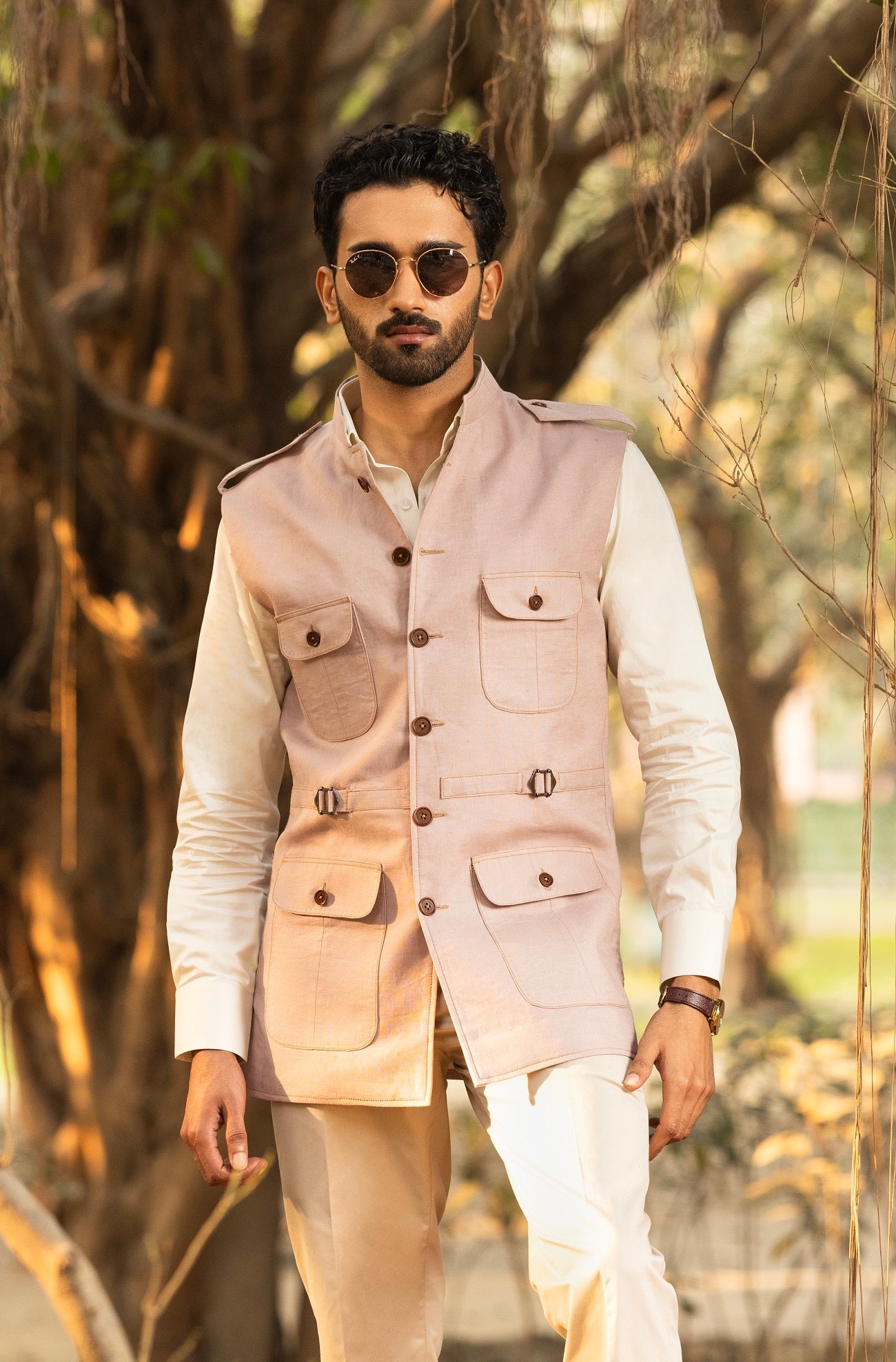 LIGHT PINK SADARI WITH SHOULDER FLAPS