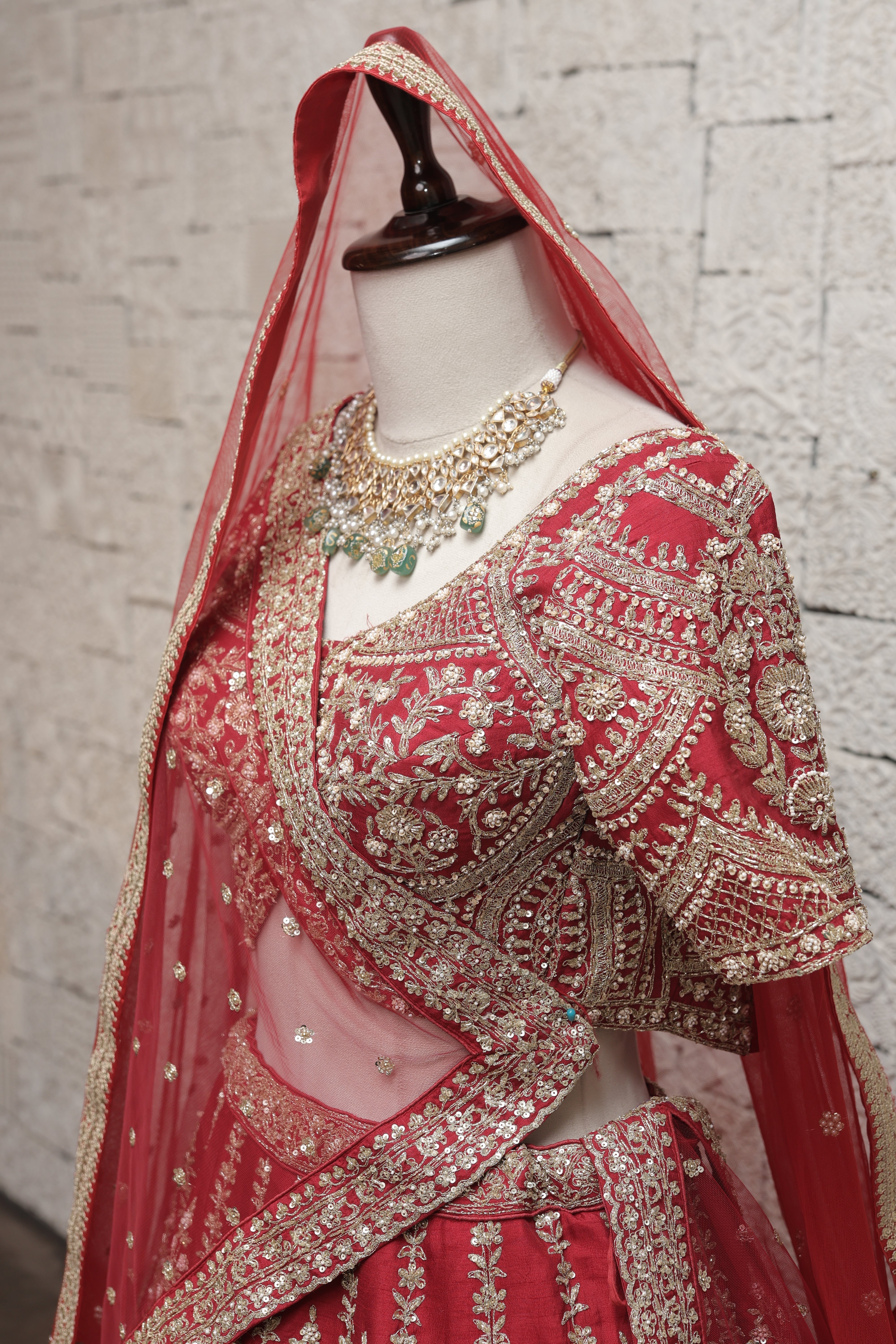 RED HEAVY BORDER SILK LEHENGA