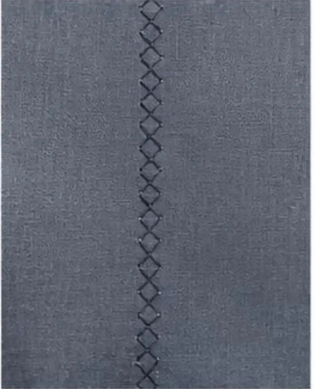 Applique flower linen shirt Embroidery detail
