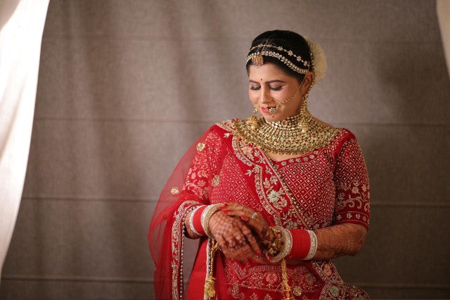 How to Choose the Best Jewellery for Your Lehenga: A Complete Guide