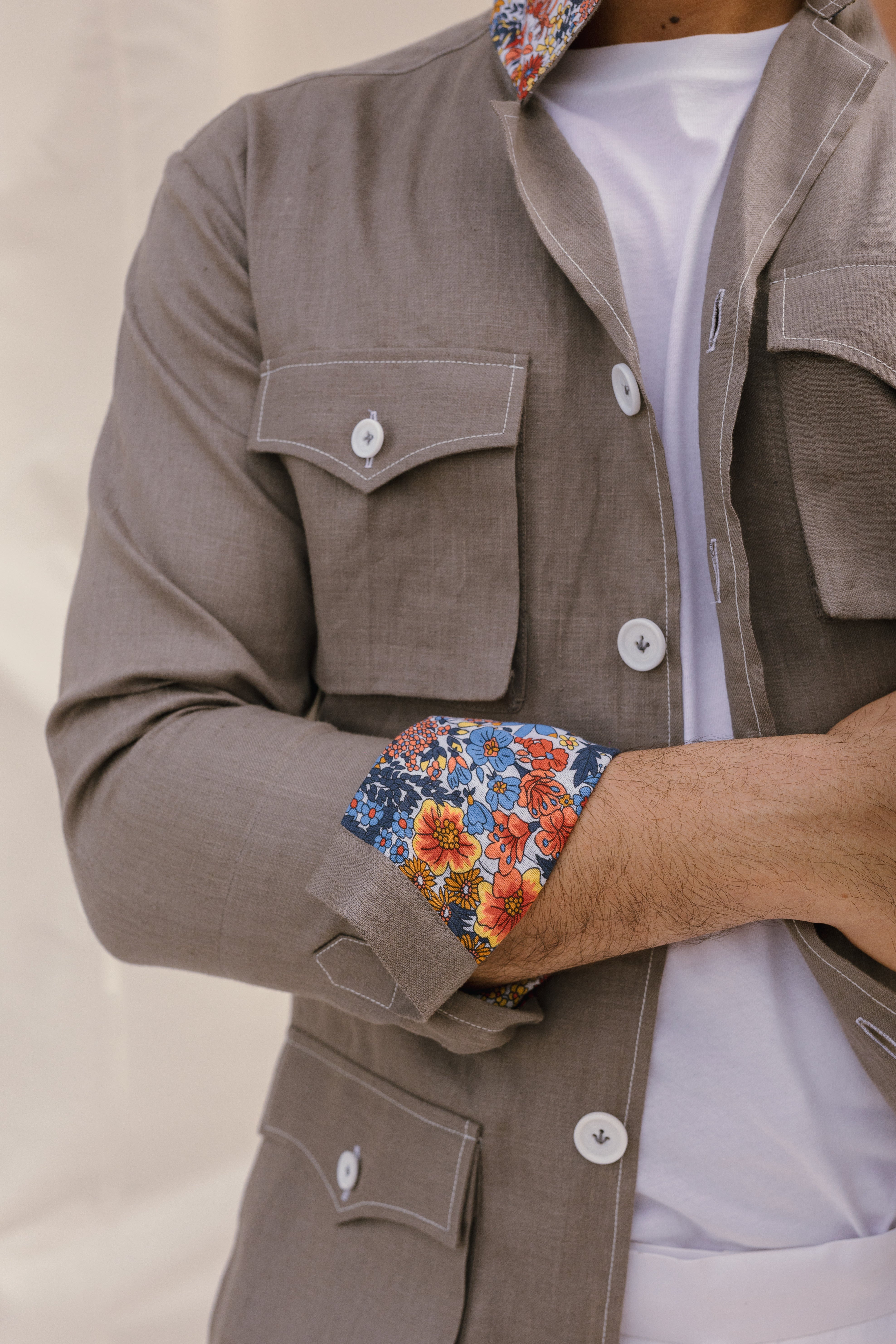 Handcrafted safari shirt in elegant grey