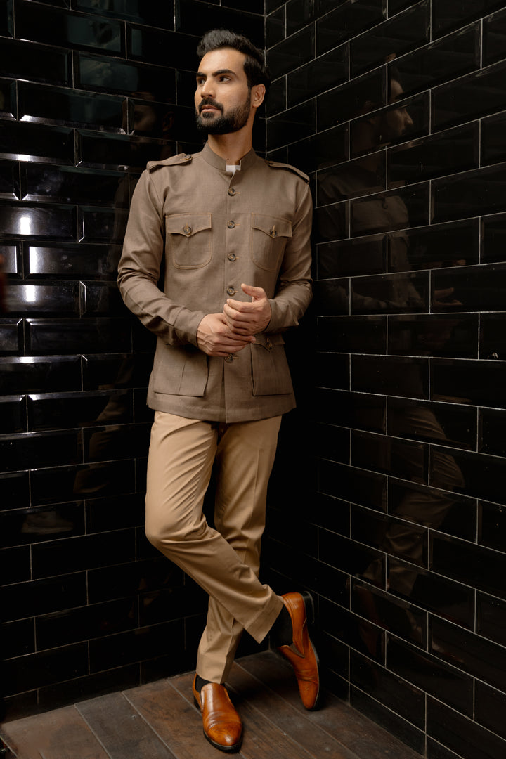 Safari Shirt with Shoulder Flap and Four Pockets
