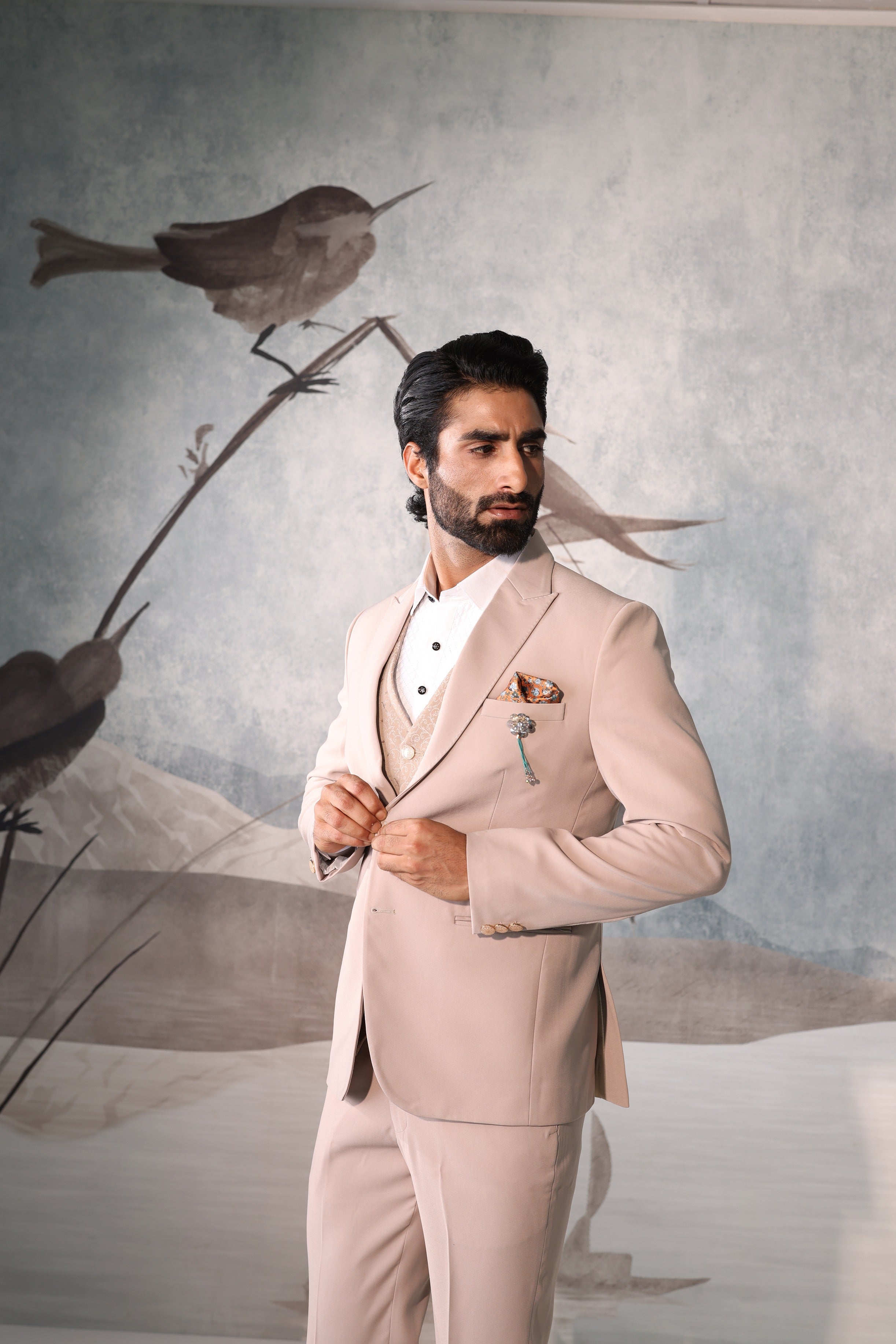 Men's Beige Wedding Tuxedo Suit with Blazer