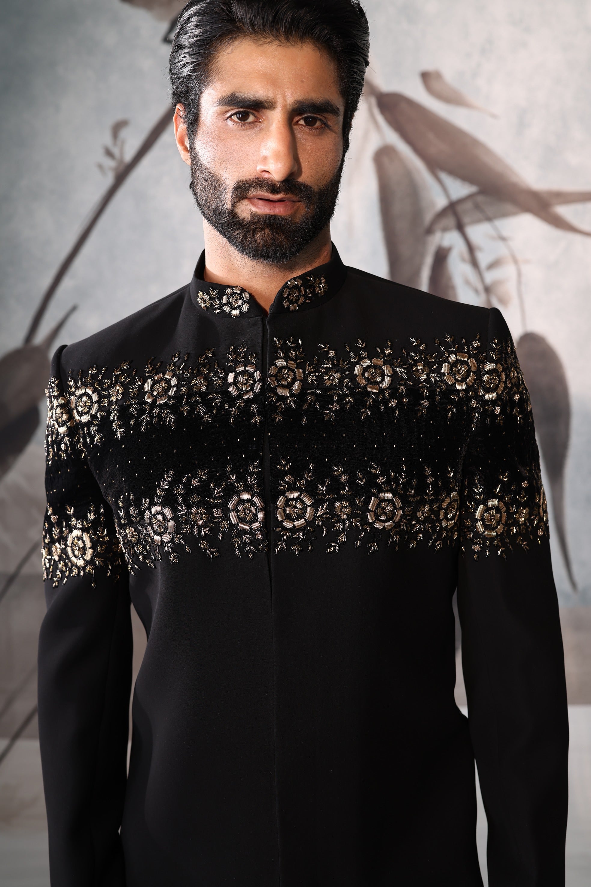 Black indowester with chest and shoulder embroidery with embroidery detailing stole