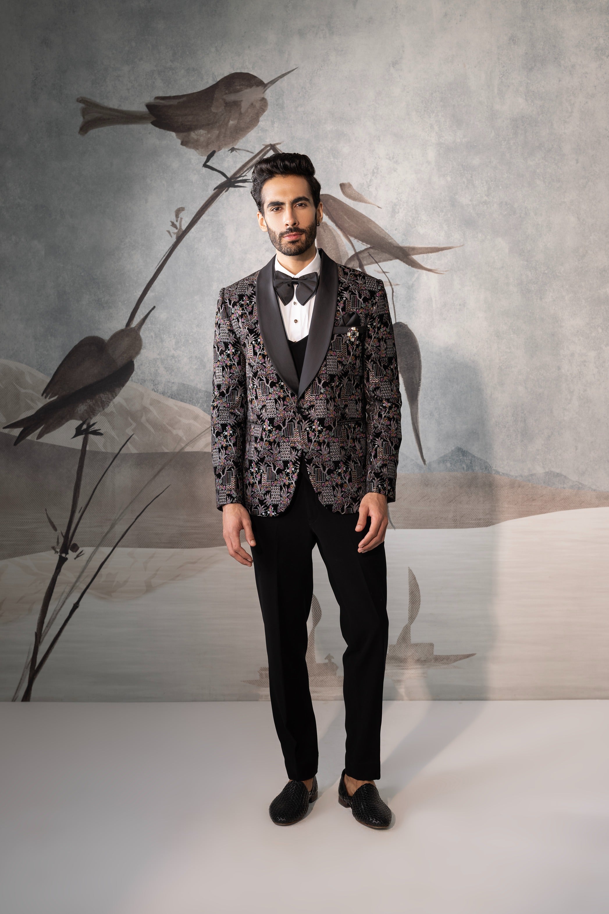 Nocturnal bloom tuxedo