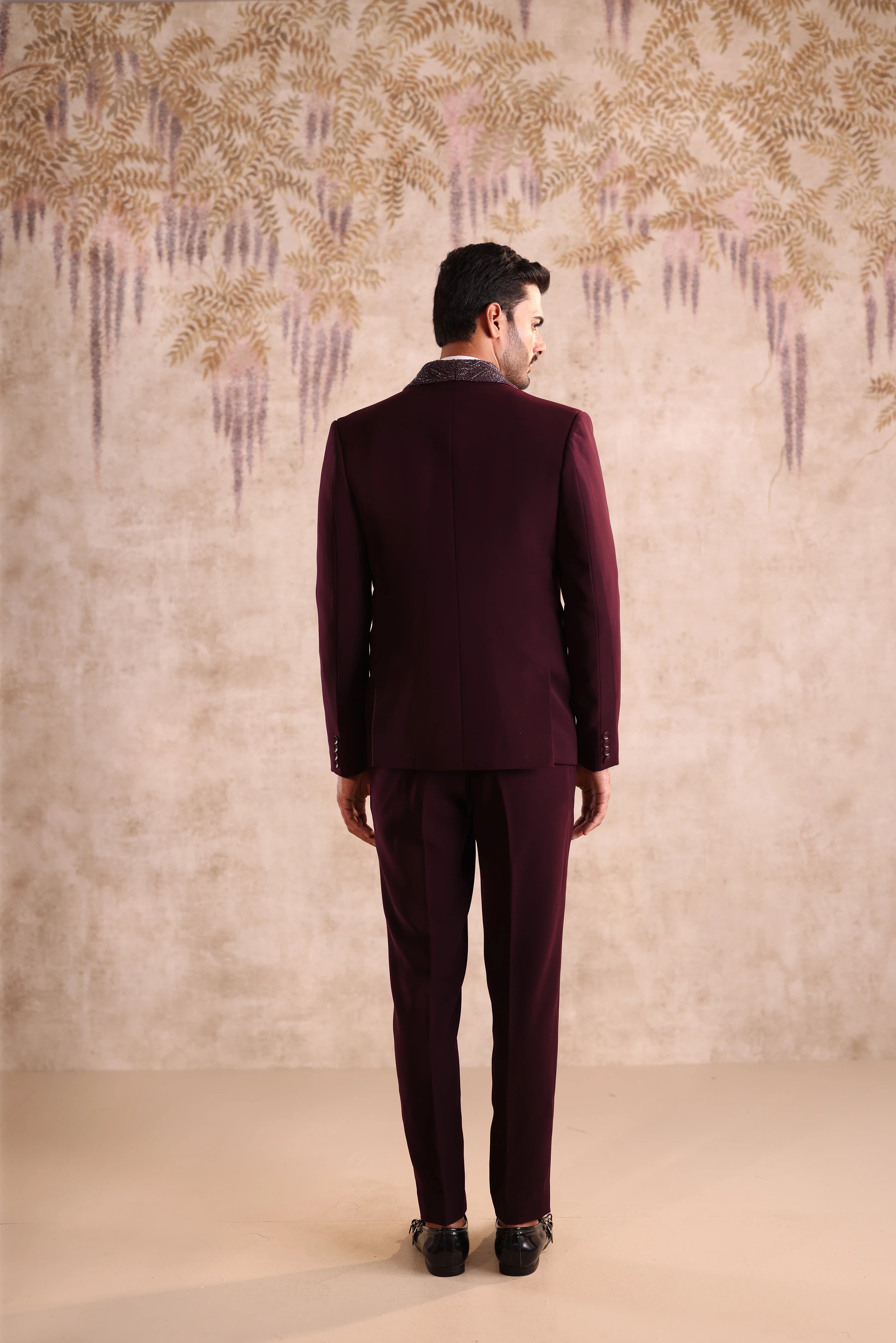 Wine Embroidery shawl detachable lapel tuxedo