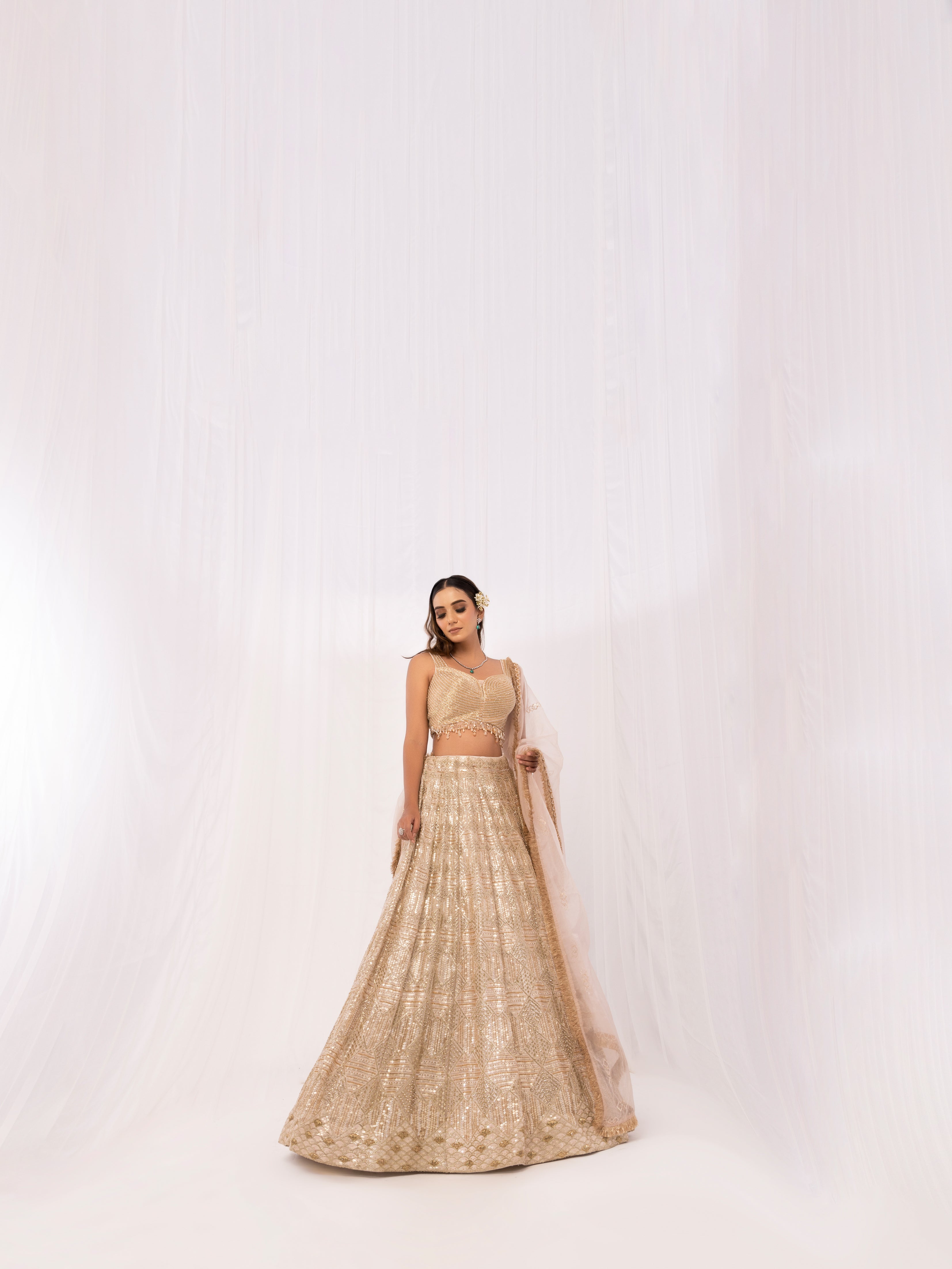 GOLDEN GLITZ LEHENGA