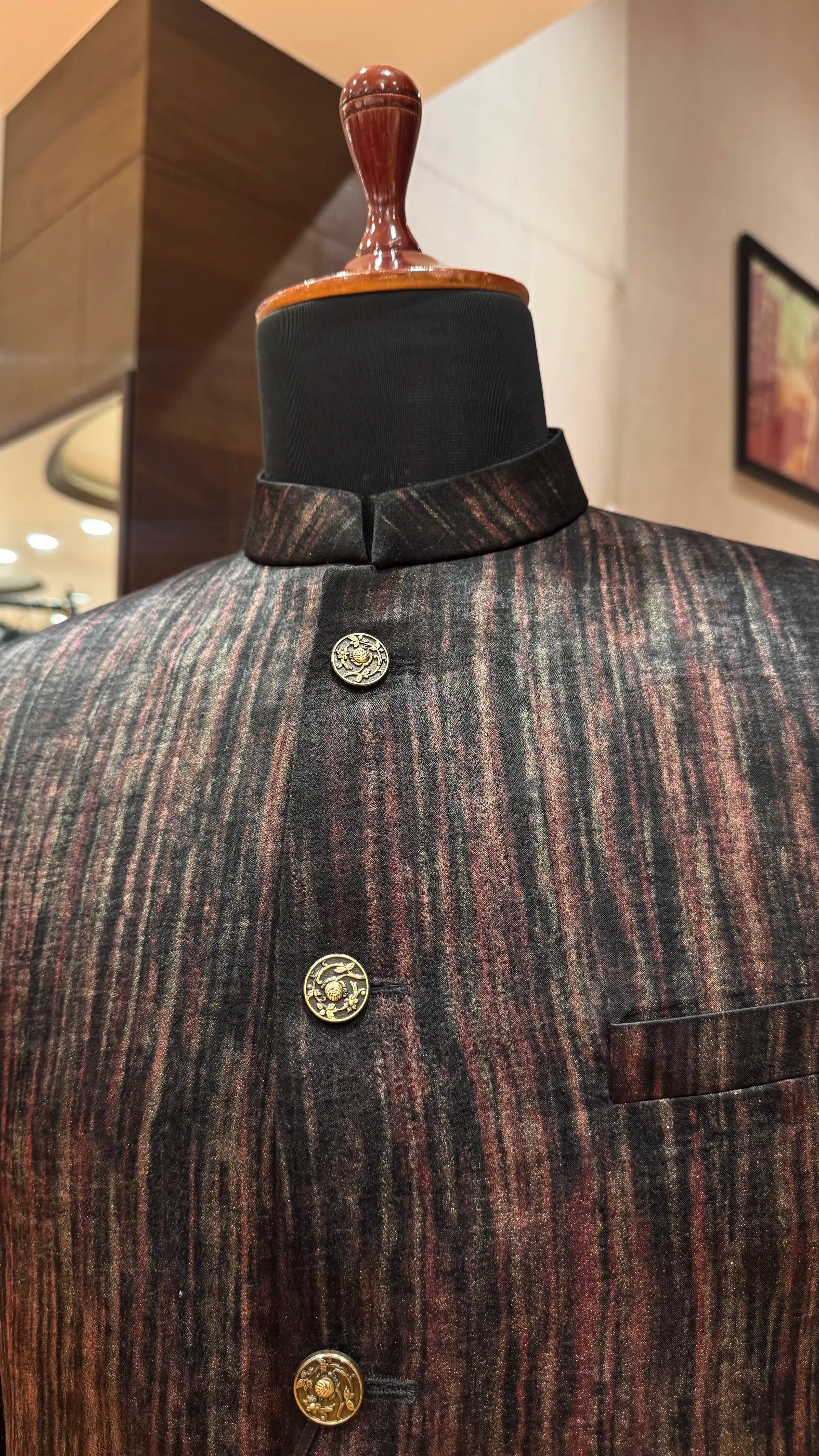 Multicolor bandhgala