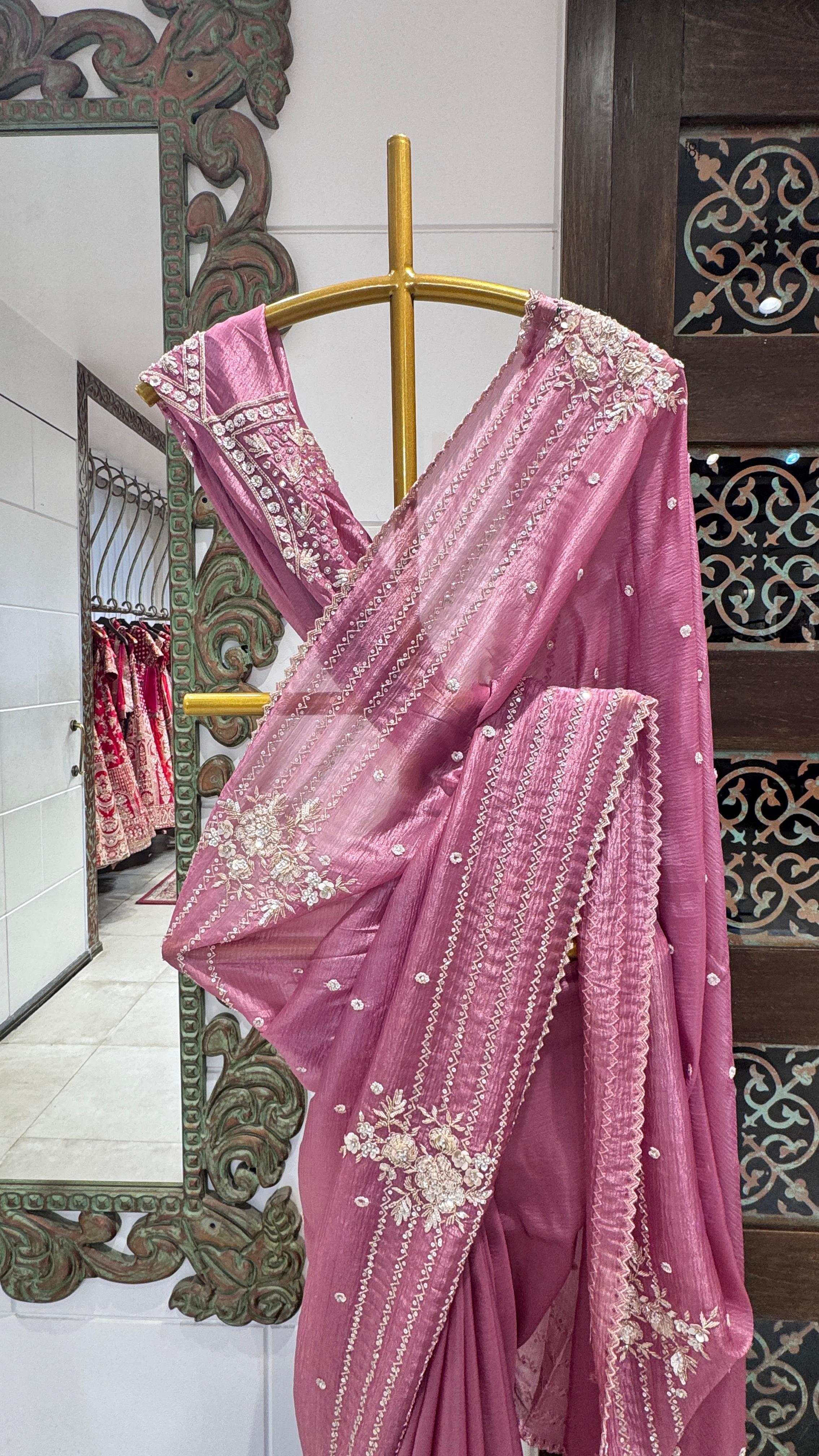 Onion color saree with zig-zag border